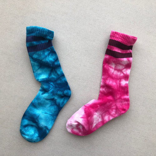 tie-dye.socks